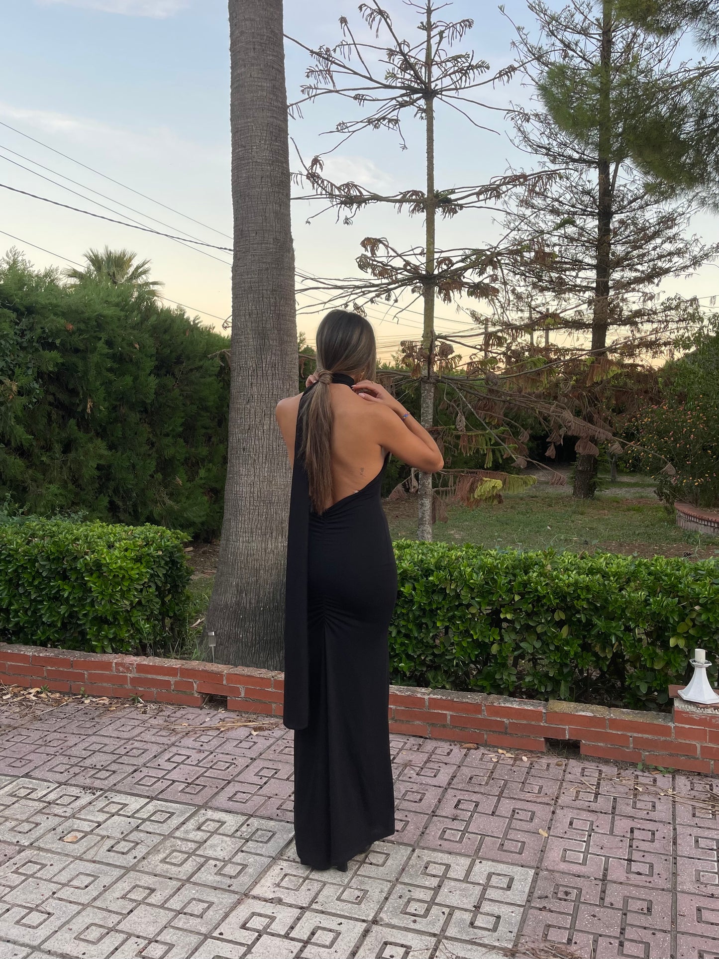 Vestido negro Charlotte